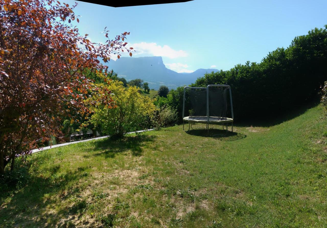 Sainte-Helene-du-Lac Gite Clair, Spacieux Et Cosy Avec Vue Sur Le Massif De La Chartreuse מראה חיצוני תמונה
